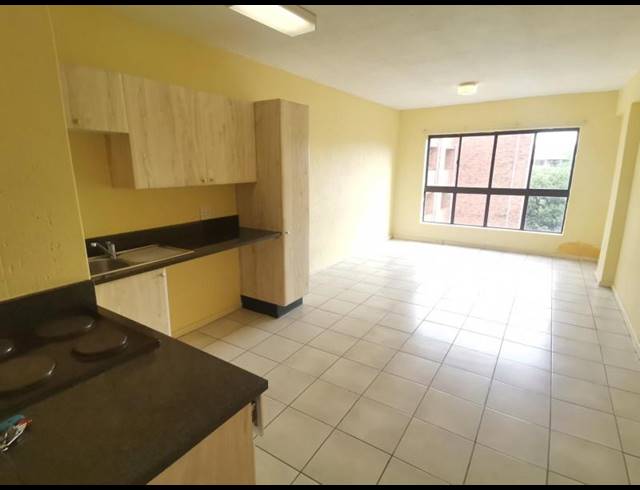 1 BEDROOM APARTMENT FOR SALE IN HATFIELD